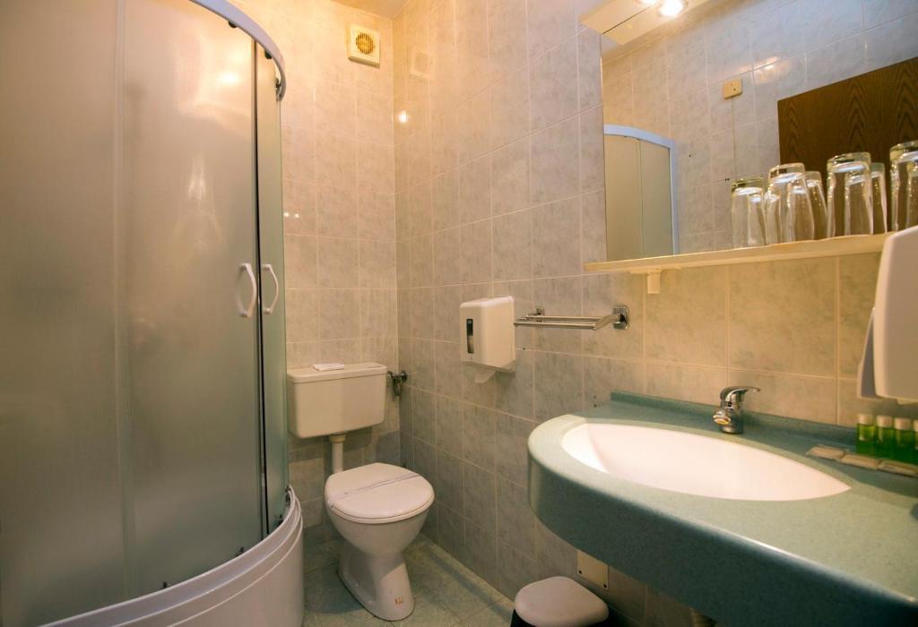 Motel Kod Bakija Karlovac Habitación foto